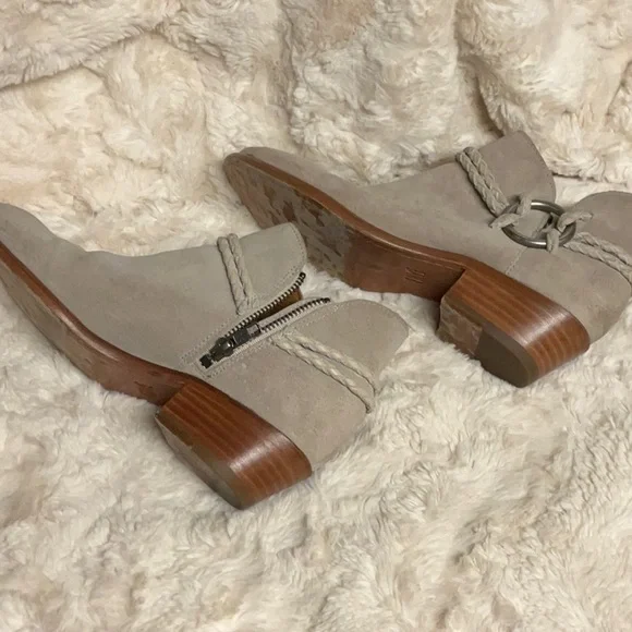Women's Frye Tan Ankle Boots - Picture 3 of 5